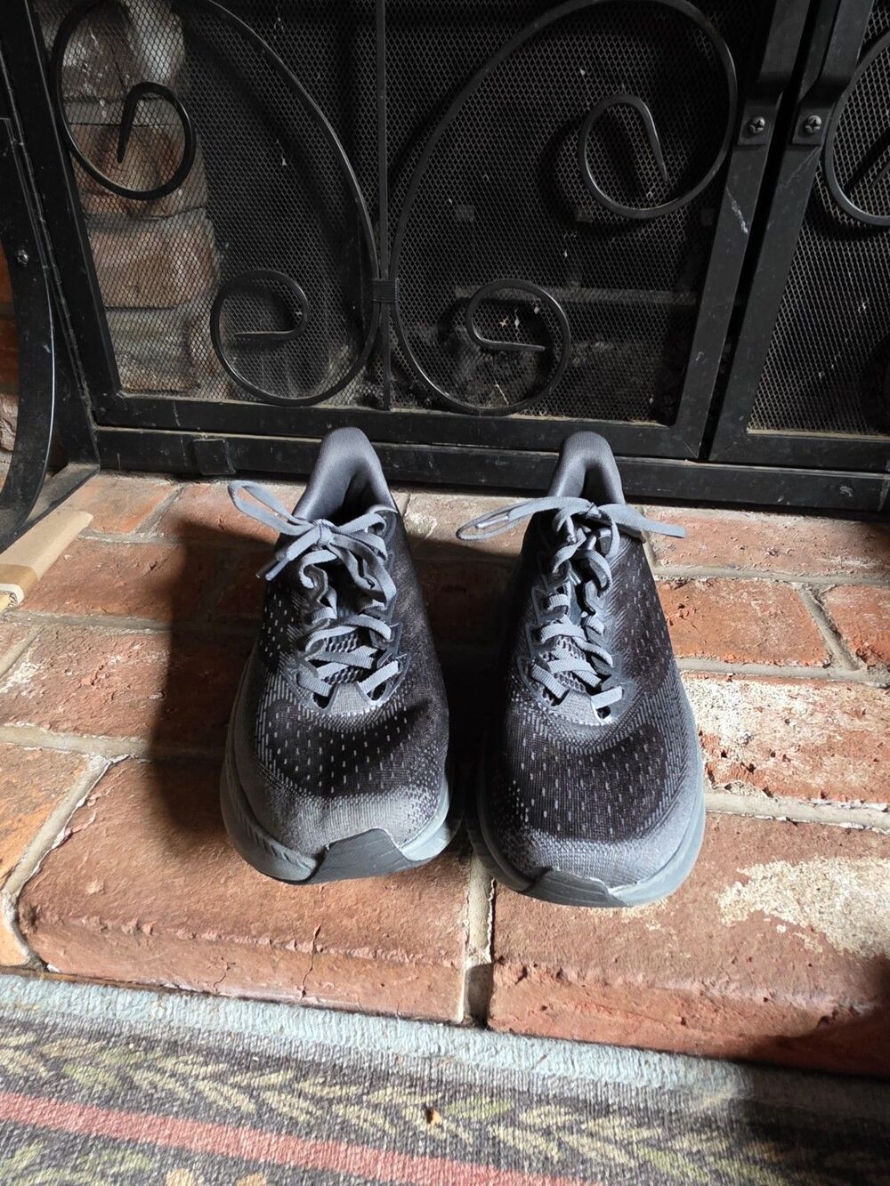 Hoka Mach 6 Women’s 10.5B Black Black Running Shoes WMACH6LA 1164033